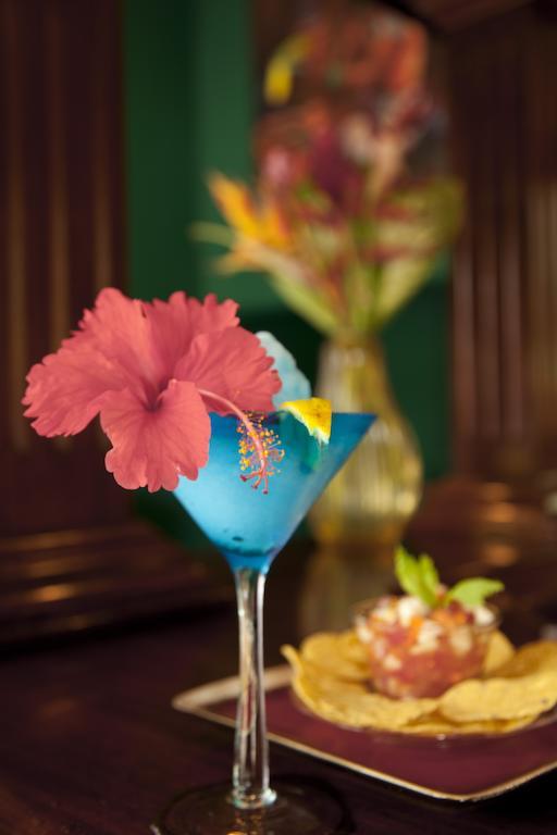 Mahogany Hall Luxury Boutique Resort San Ignacio Buitenkant foto